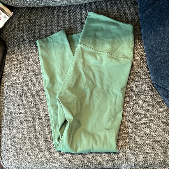 Cloud compression leggings - Picture 2 of 7